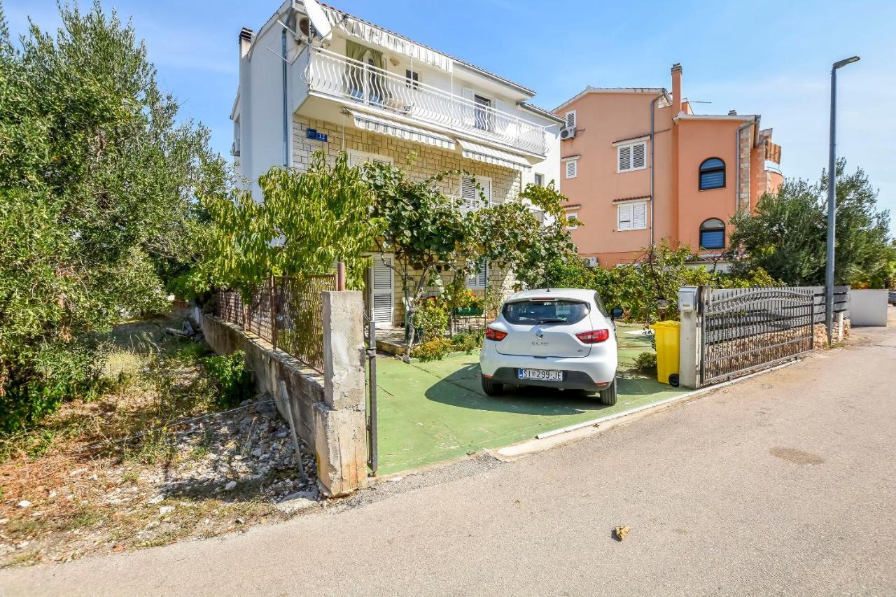 Apartments Karleusa Rogoznica  Dış mekan fotoğraf